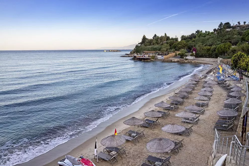 ویو خط ساحلی هتل سی لایت ریزورت